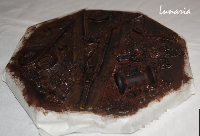 月饼盒子别扔,剪2刀变废为宝,还能再用20年! 月饼盒子别扔,剪2刀变废为宝,还能再用20年!