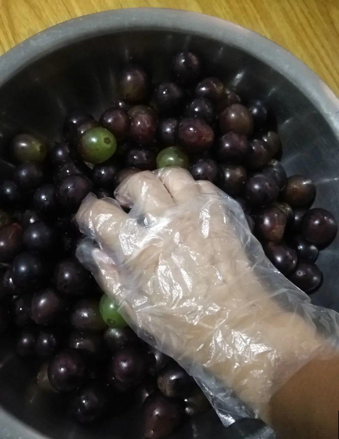 秋天硕果大丰收,吃不完的晒一晒,做成果干更香甜 秋天硕果大丰收,吃不完的晒一晒,做成果干更香甜