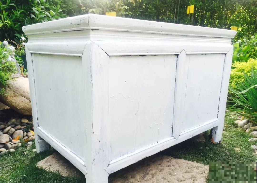 人家拆迁，我捡宝贝，花盆大缸……随便拿！