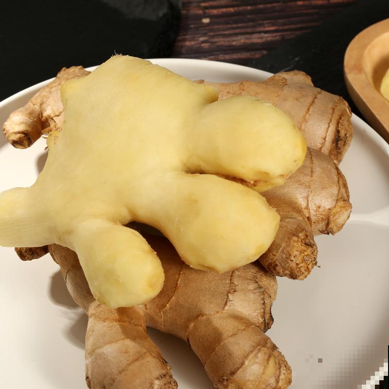 冬天适合泡脚，养生效果好，怎样泡脚才是正确的方式？