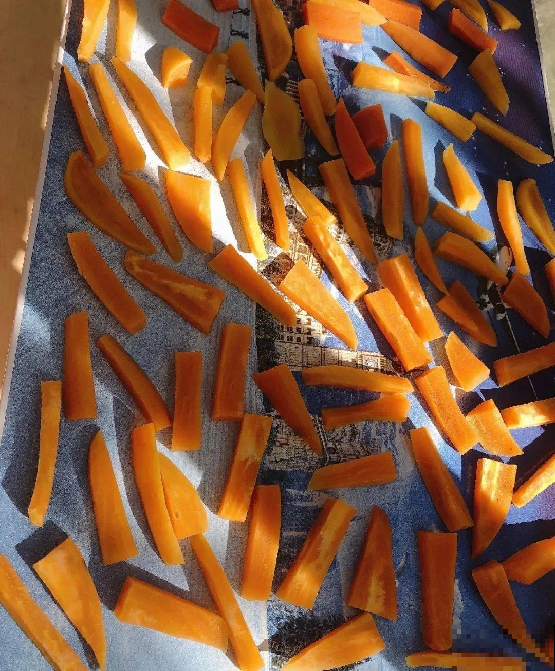 姐姐种的红薯，个头不大，却能流“油”，太香了！