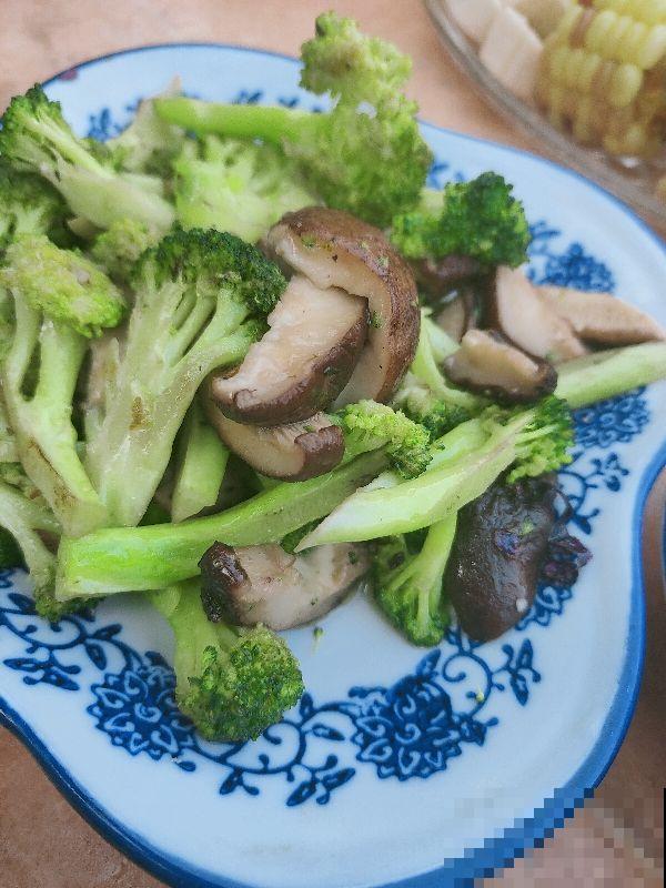 减肥人士不能吃的水果,含糖量太高,越吃越长肉 减肥人士不能吃的水果,含糖量太高,越吃越长肉