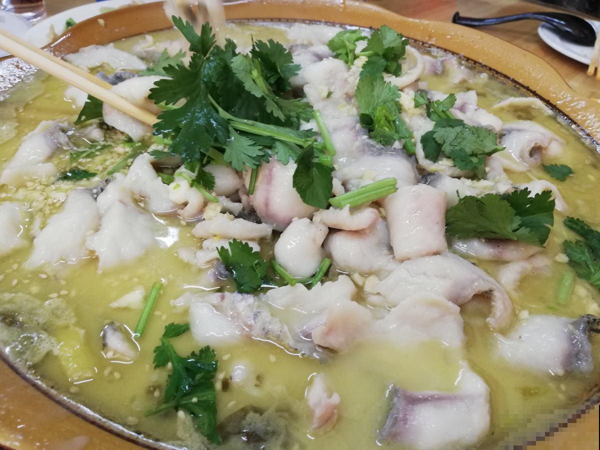 开胃的酸菜，腌制起来特简单，但要注意“2要点”，才不会腐败