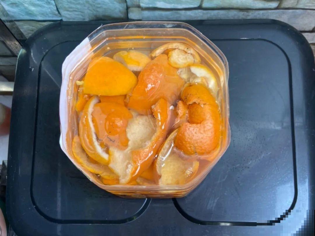 自制“增亮剂”，给花叶子擦一擦，亮的照人影