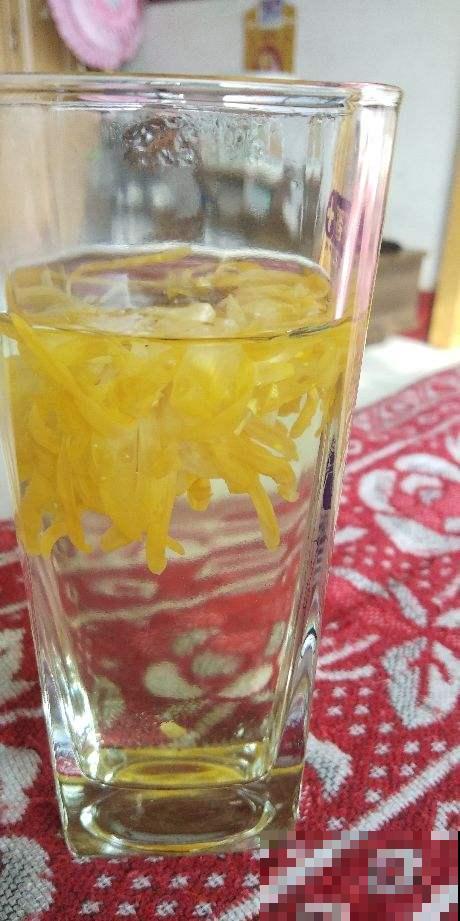 市场卖的菊花茶，发现有这3个特点，千万别买！