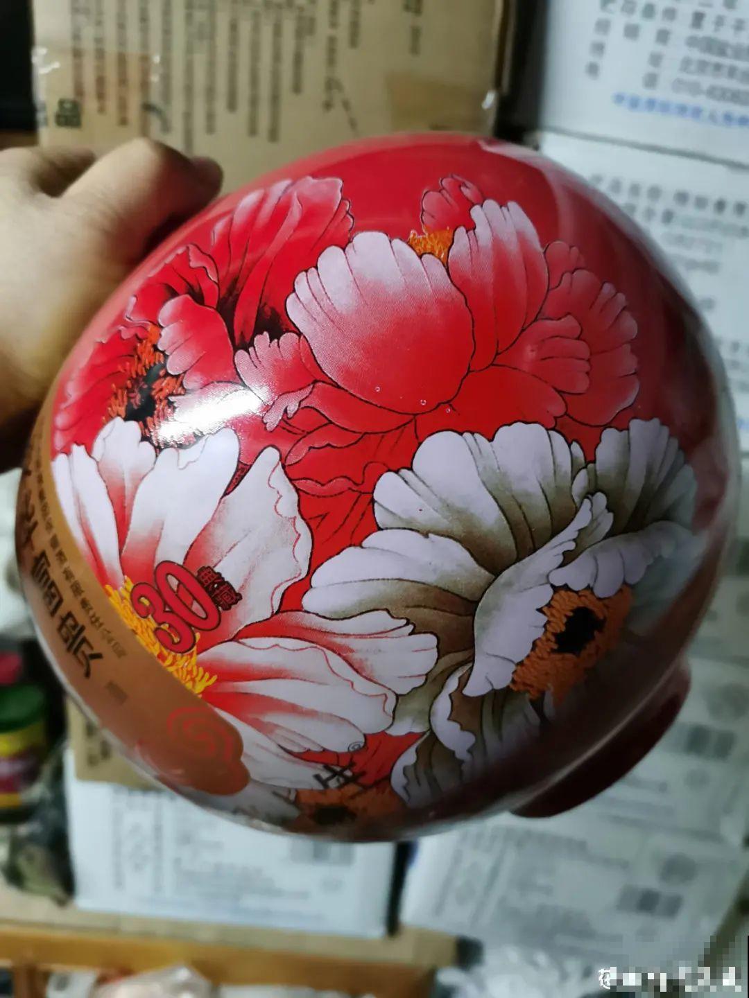 过年的酒瓶子，千万别人，切2刀做花盆，好看又省钱