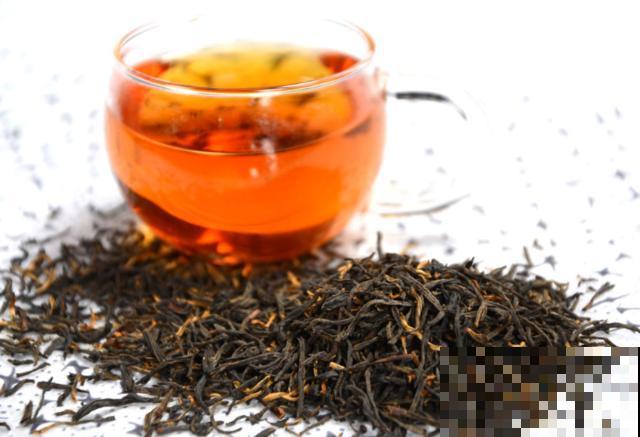 茶叶水能不能用来浇花？只有掌握好方法，才能变废为宝！