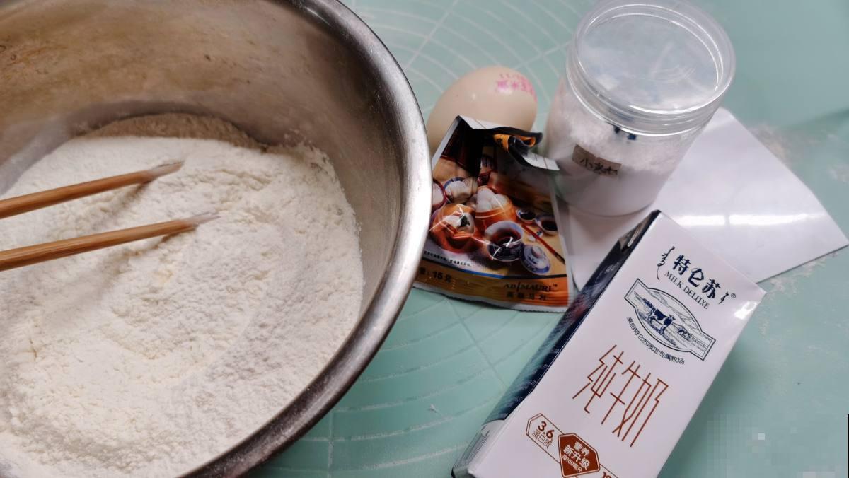 高筋面粉、中筋面粉、低筋面粉,都有什么区别? 高筋面粉、中筋面粉、低筋面粉,都有什么区别?