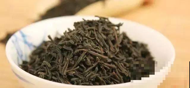 茶叶水能不能用来浇花？只有掌握好方法，才能变废为宝！