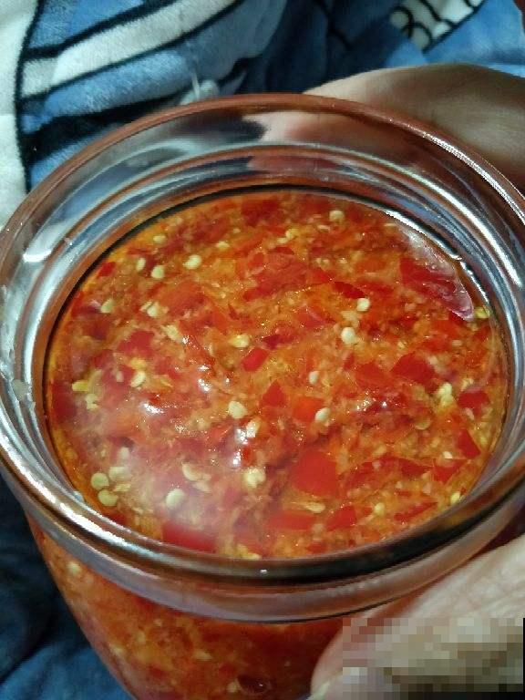 做饭要少吃盐，控制钠含量超标，才能吃的健康