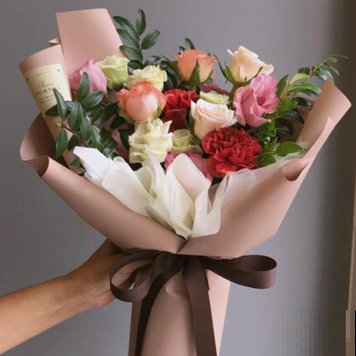 鲜花保鲜的秘密，学会这4个小方法，让你的花多开半个月！