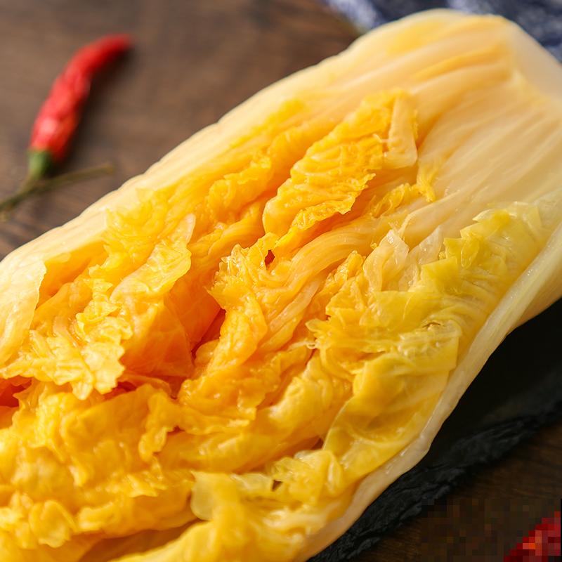 开胃的酸菜，腌制起来特简单，但要注意“2要点”，才不会腐败