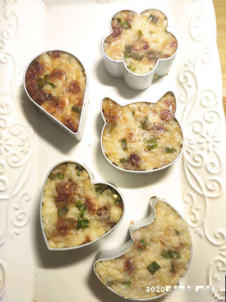 下饺子要细心，锅里加一样东西，不粘锅还劲道