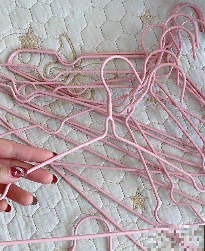 养多肉不用买花盆,只需一些水泥,自己就能DIY做花盆 养多肉不用买花盆,只需一些水泥,自己就能DIY做花盆