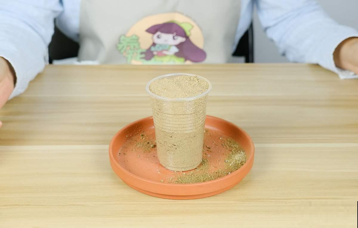 这份养花用土大全,教你如何选好土,从此换土也省事! 这份养花用土大全,教你如何选好土,从此换土也省事!