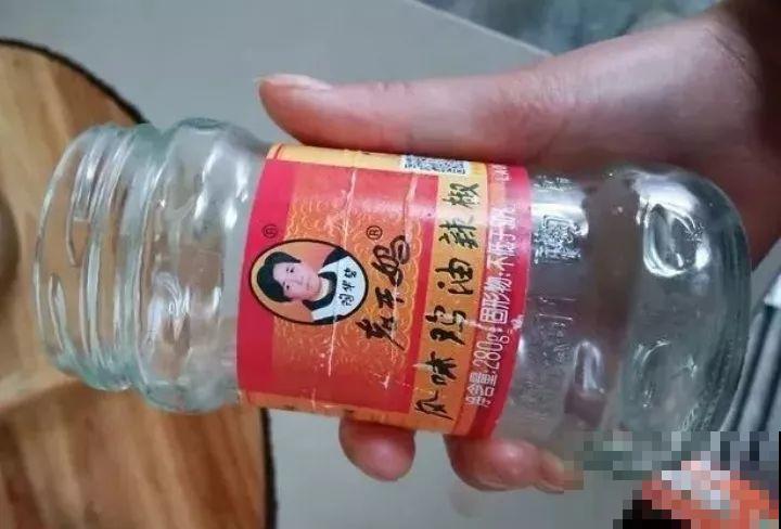 旧筷子、老干妈瓶别扔，拿来养花效果好，省下一笔养花钱