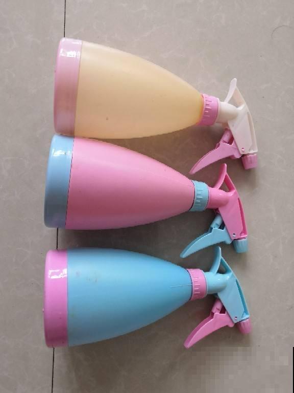 老婆在家养花,老公受不了了,养花还是要有个“度” 老婆在家养花,老公受不了了,养花还是要有个“度”