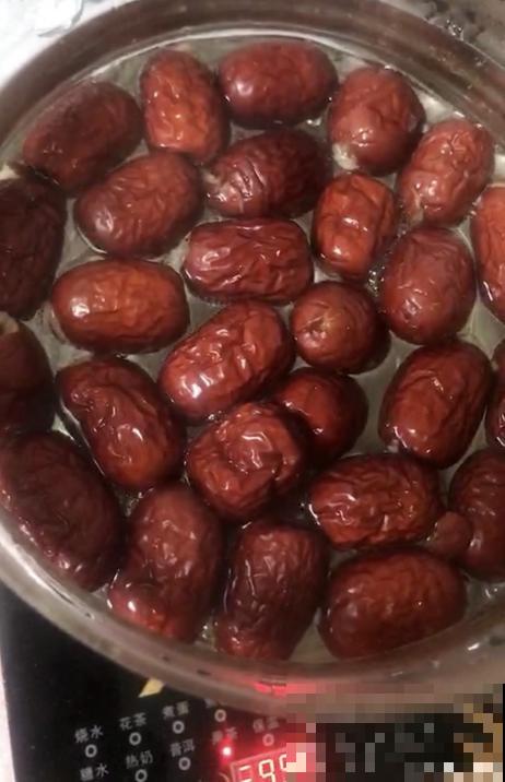 老中医爱养的60种植物，图文并茂特详细，种一盆养人养身心