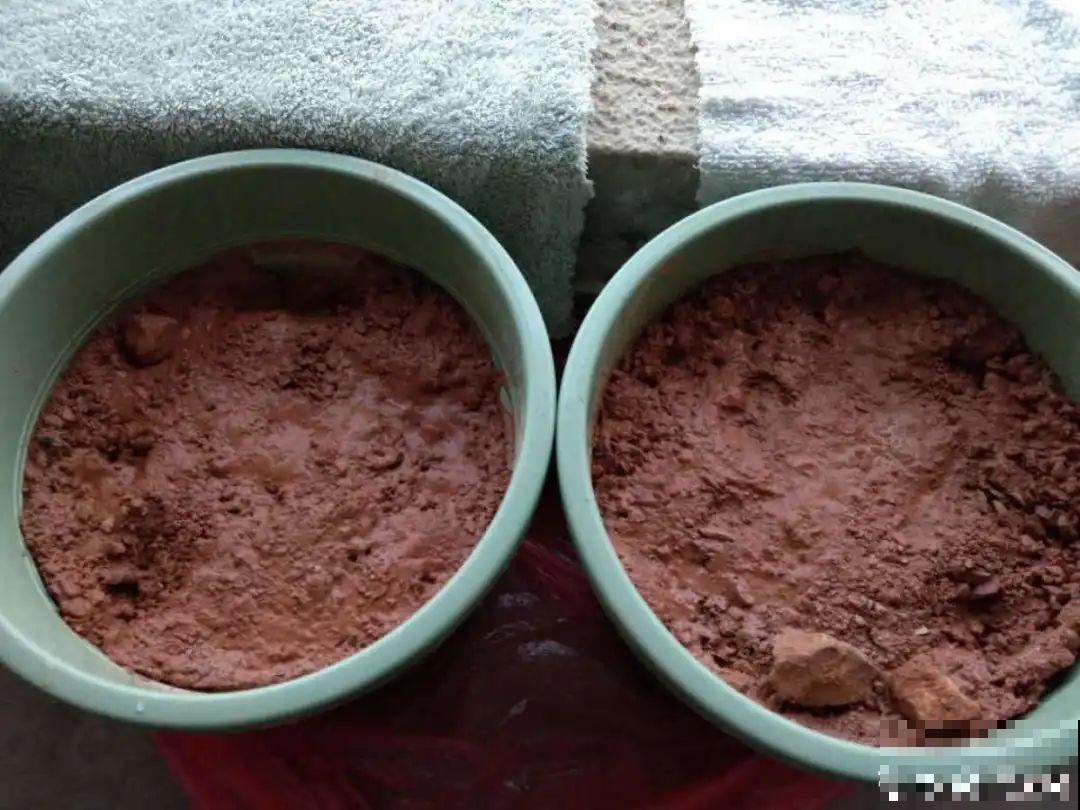 9种土别拿来养花,对花不好,容易黄叶烂根 9种土别拿来养花,对花不好,容易黄叶烂根