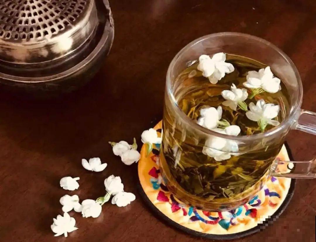 家门口的木槿花，裹上面炸一炸，外酥里嫩香喷喷