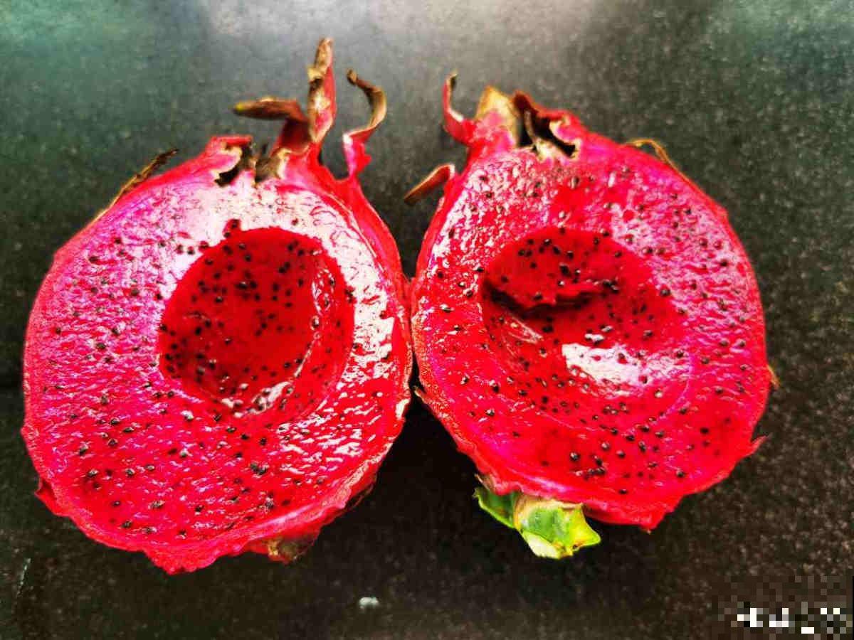 争议大的10种水果，有人说好吃，有人说难吃，你吃过几种