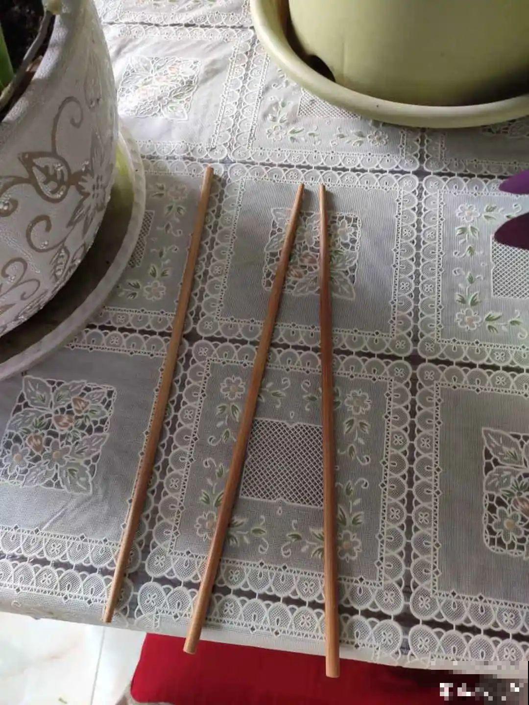 旧筷子、老干妈瓶别扔，拿来养花效果好，省下一笔养花钱