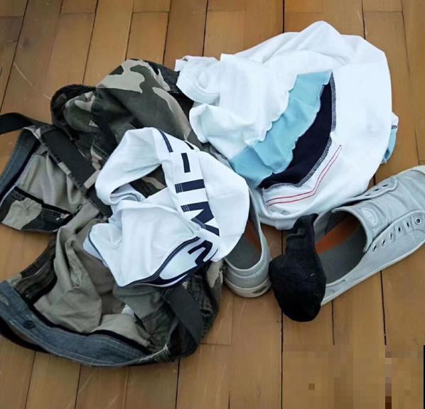 这5种衣服污渍，只需最简单的材料清洗，家家都有