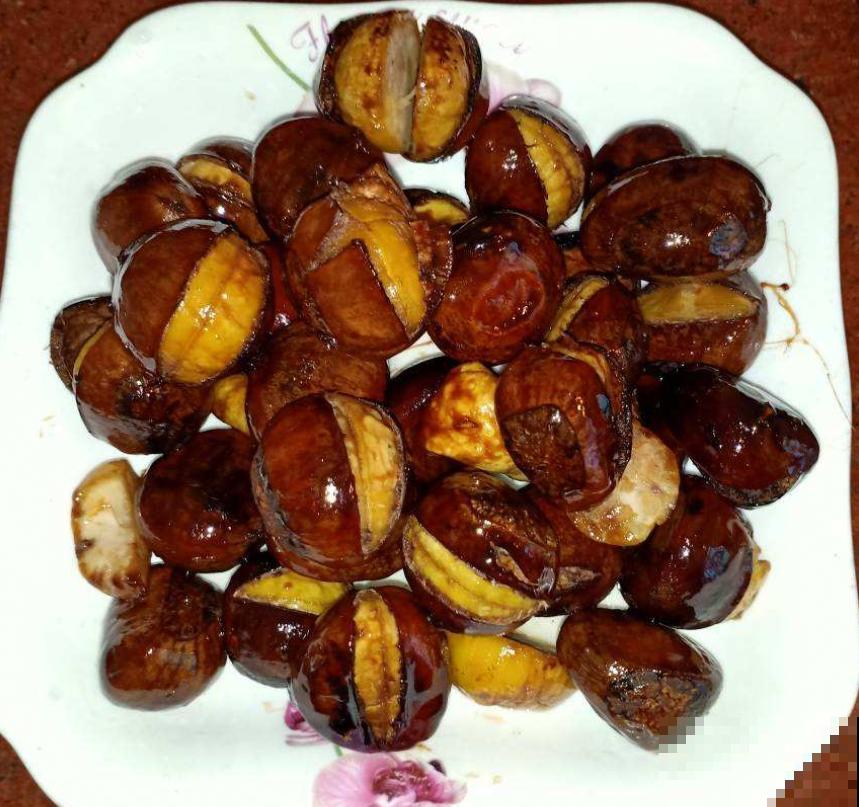 冬天来碗养生汤，驱寒暖胃又健康，冬日养生必备