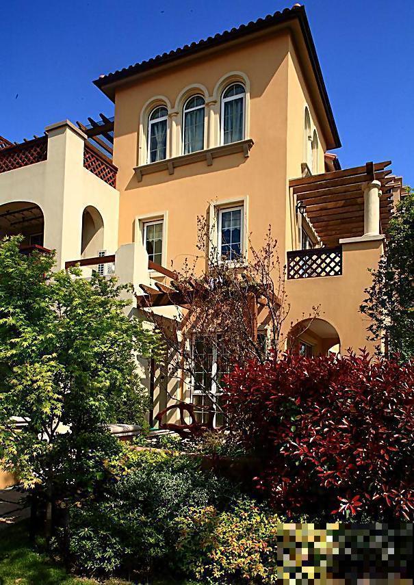 邻居大爷花一辈子积蓄,跑郊区买了个别墅,一年以后说啥也不住了 邻居大爷花一辈子积蓄,跑郊区买了个别墅,一年以后说啥也不住了