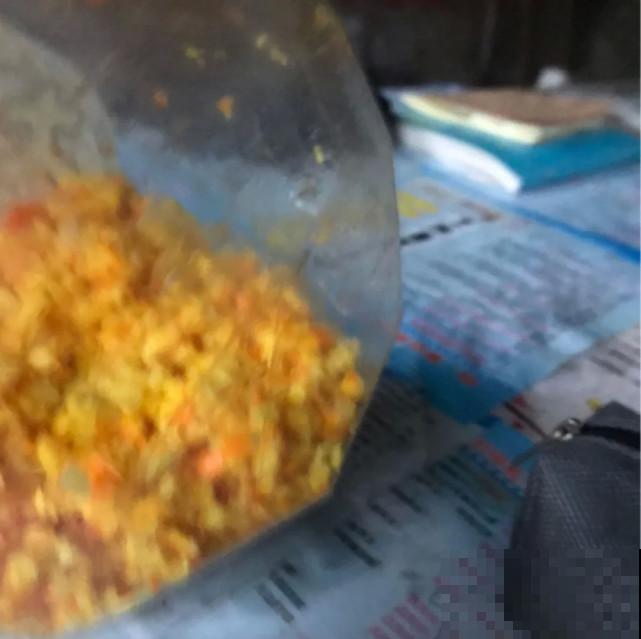 家里的“垃圾”留下，拿来养花效果好，颜值超高