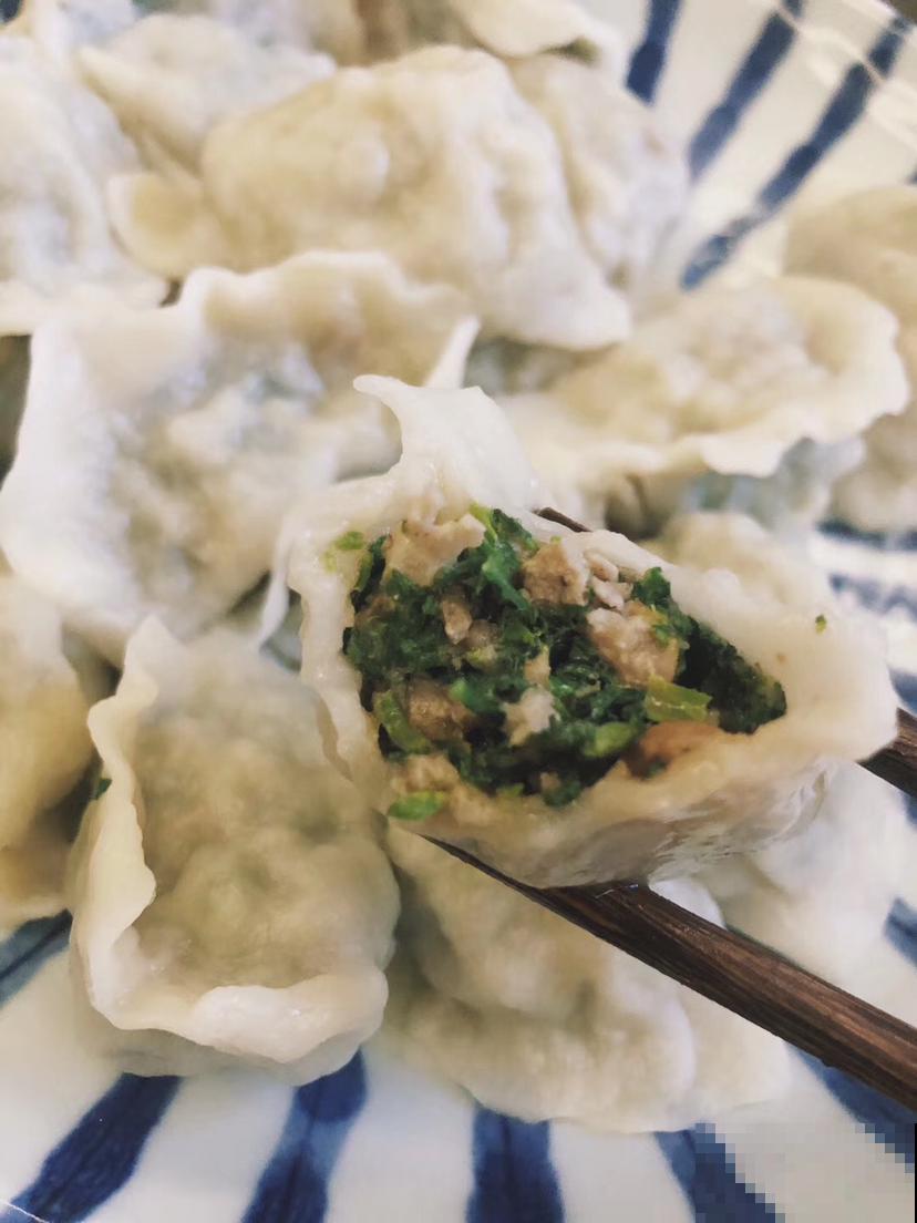 春天来一盘荠菜,变着花样做,好处特别多 春天来一盘荠菜,变着花样做,好处特别多