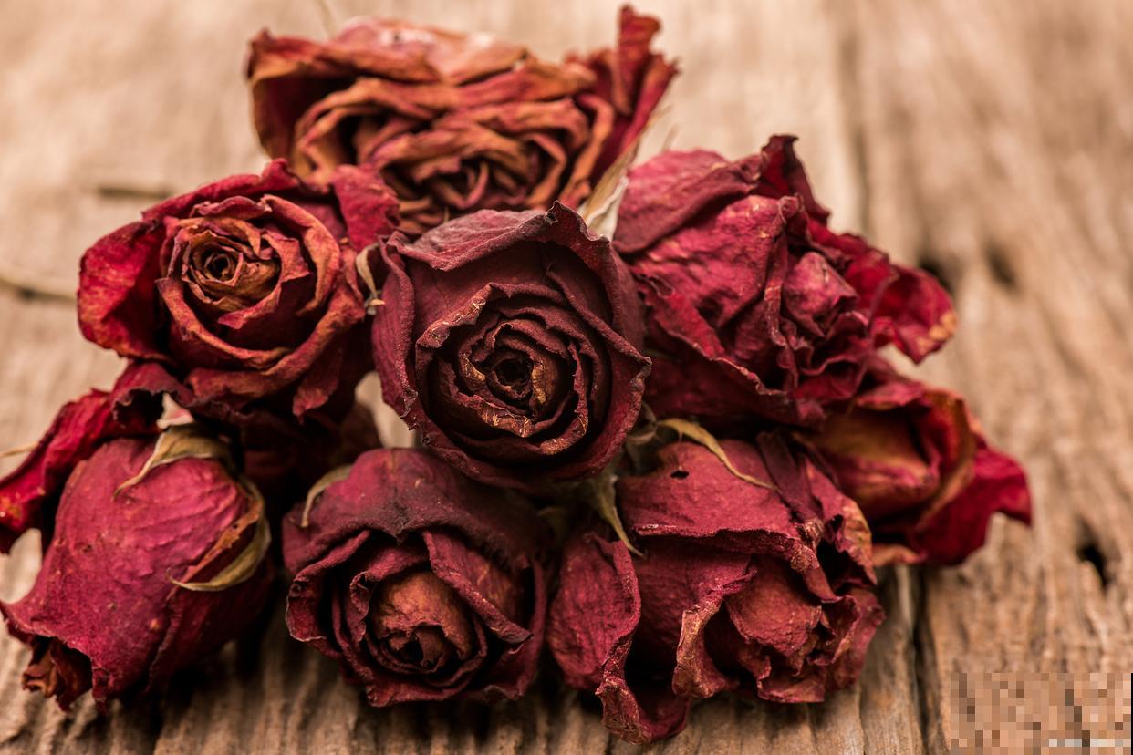 玫瑰花怎么保存成干花